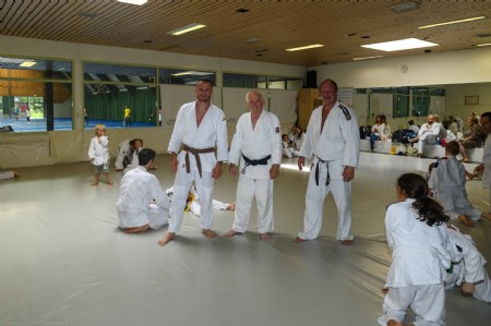 De Judoschool van Amstelveen voor Judo, Karate, Jiu Jitsu en BJJ.